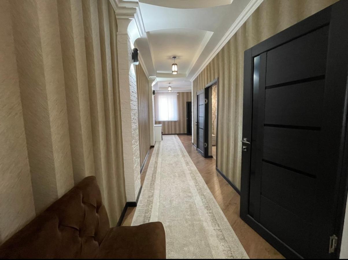 Роща 7 Hotel Biskek Kültér fotó